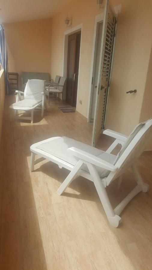罗萨岛Fronte Mare Attico Indipendente Ed Esclusivo Con Terrazza Panoramica公寓 外观 照片